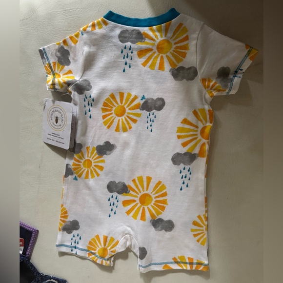 Burt’s Bees Sun & Rain Cloud Onsie - Picture 2 of 4